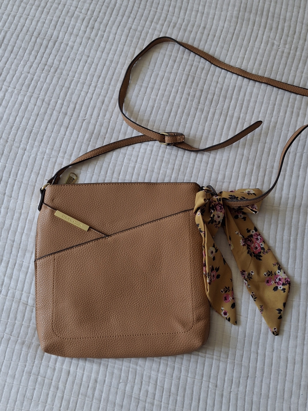 Steve Madden Brown Crossbody Bag With Floral Bow Accent